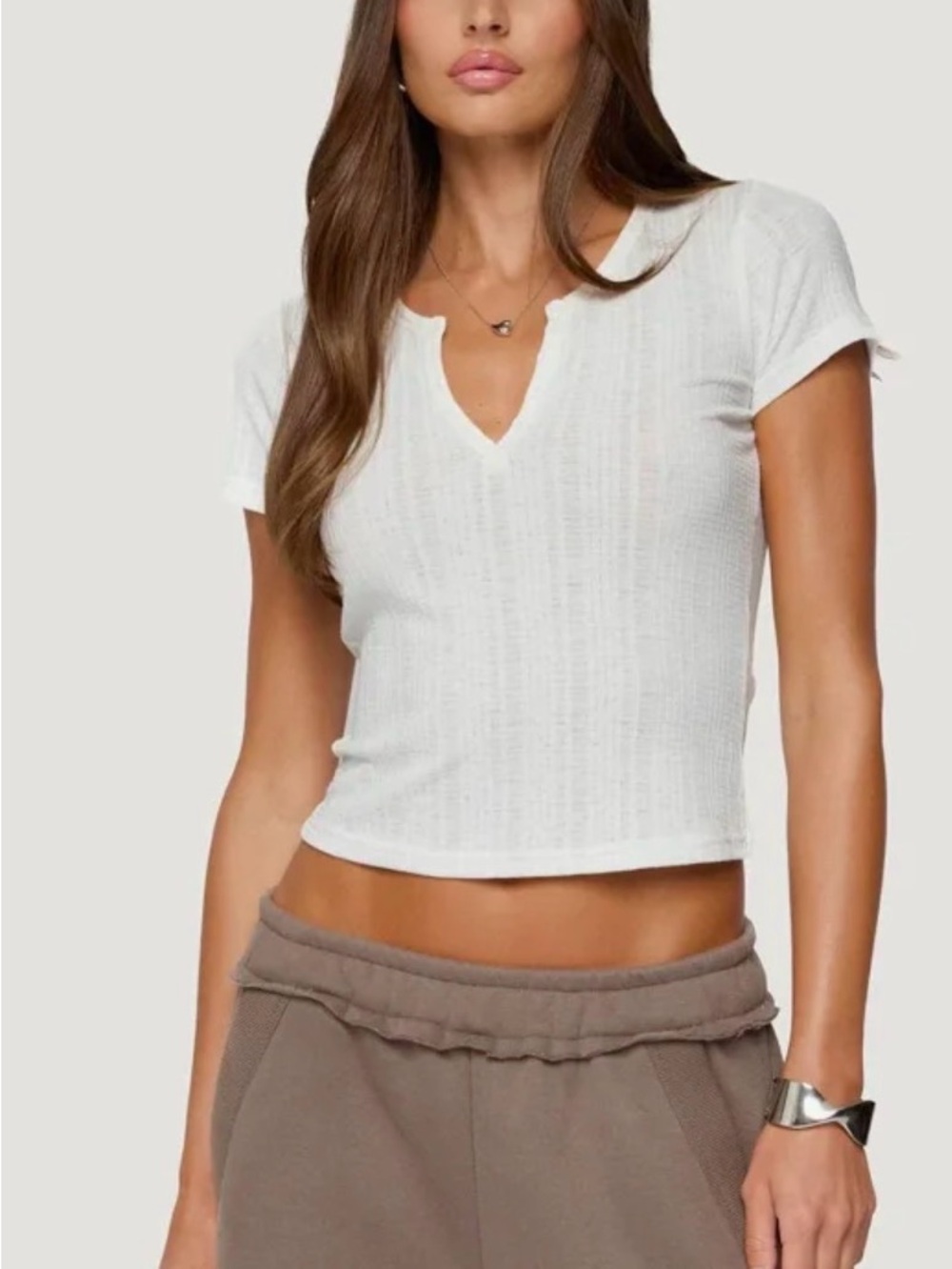 Edikted White Ribbed Notch Crop Tee